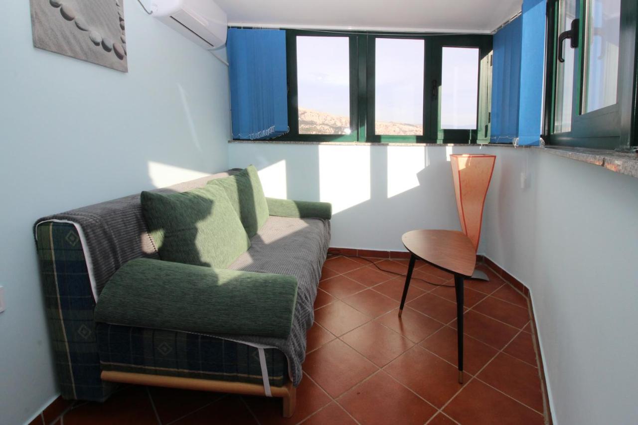 Apartments Pintar Zarok Baška Exterior foto
